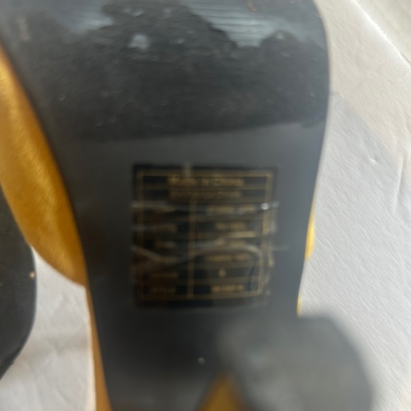 North Elegant Yellow Women's hells w cutout design retro style MCDD1-6 style - Picture 7 of 10